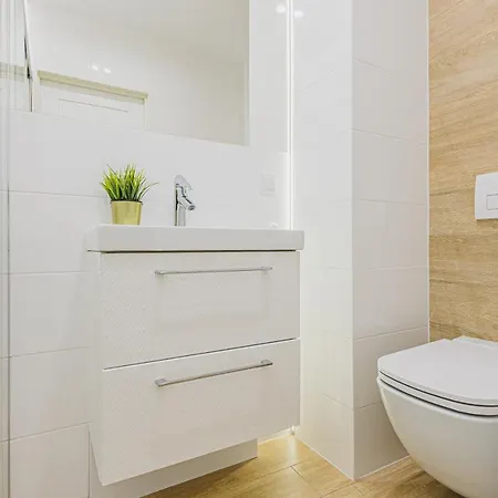 Floris Apartment *